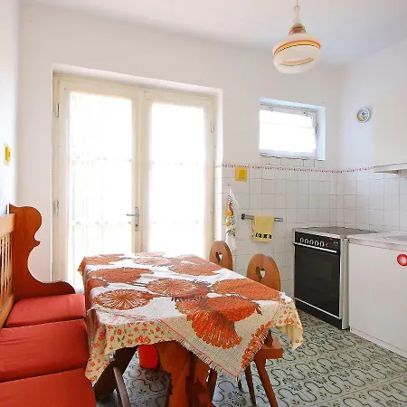 度假居 Holiday Balaton H332 *
